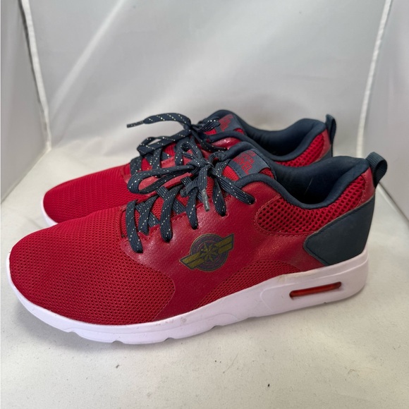 Captain Marvel shoes Size 4 in good condition only worn a few times - Picture 9 of 10